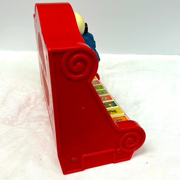 Vintage 1976 SesameStreet”CookieMonster” moving eyes child’s piano - Picture 9 of 10